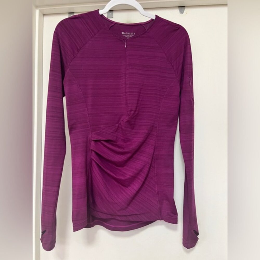 Athleta long sleeve ruched top - size Small Tall - magenta